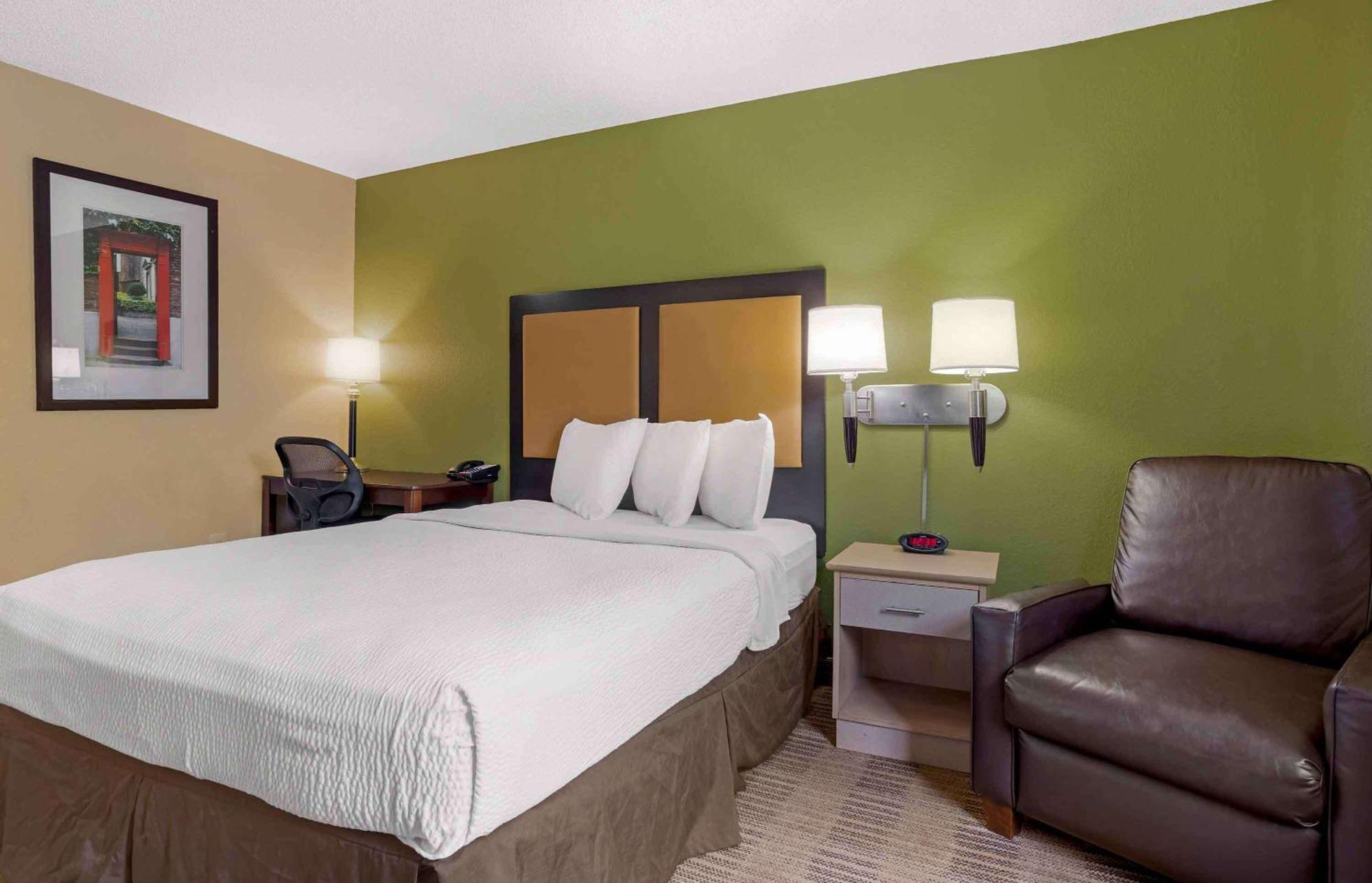 Extended Stay America Suites - Houston - Med Ctr - Greenway Plaza Exterior photo