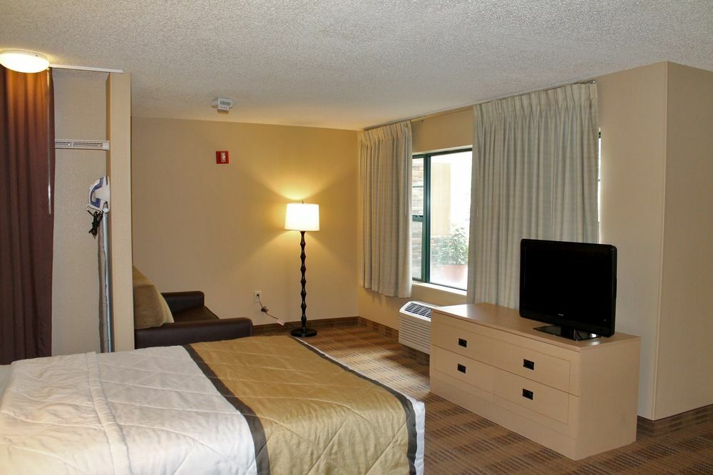 Extended Stay America Suites - Houston - Med Ctr - Greenway Plaza Exterior photo